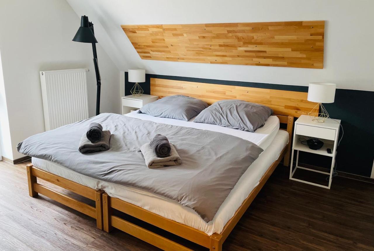 Gemutliches, Stadtnahes 2-Zimmer Apartment Mit Netflix Bielefeld Exteriér fotografie